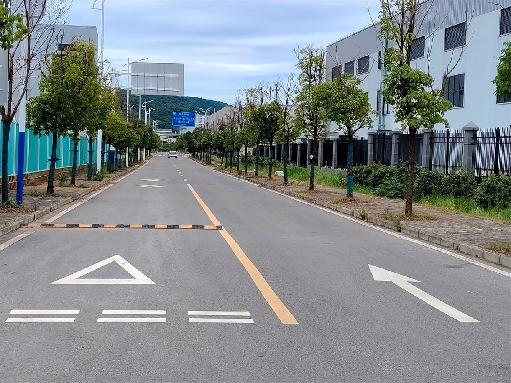铜陵郊区经开区七甲里路（民兴路-新一路）道路工程